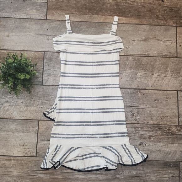Venus White & Gray Striped Cold-Shoulder Ruffle Dress, Size Small - Picture 5 of 8